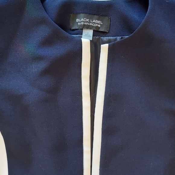 NEW EVAN PICONE BLACK LABEL NAVY WHITE TRIMMED BLAZER Size 6 - Picture 2 of 4